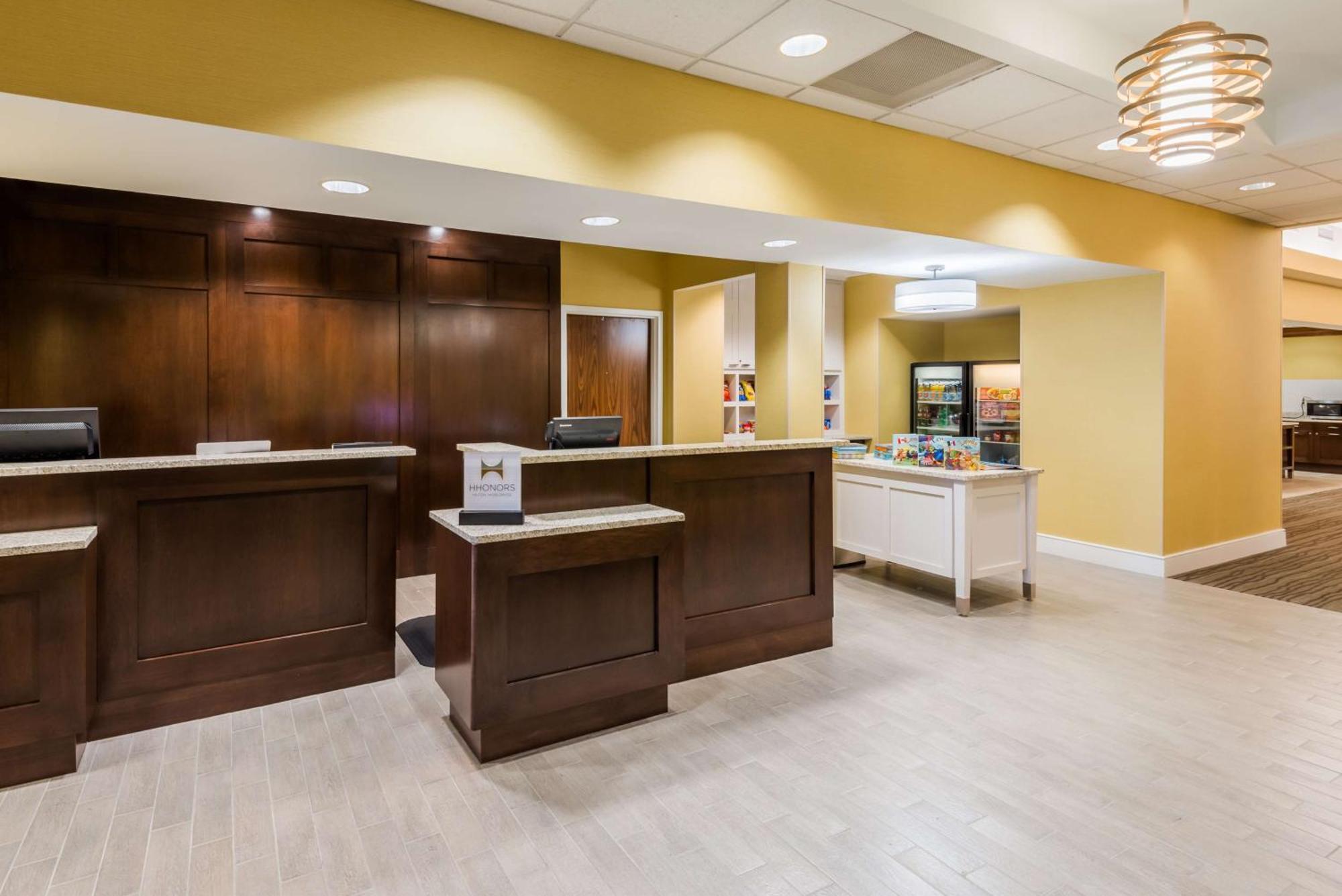 Larkspur Landing Extended St Louis Riverport Hotel