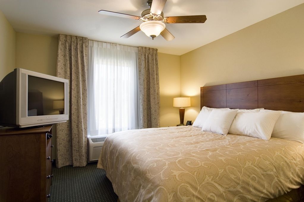 Larkspur Landing Extended St Louis Riverport