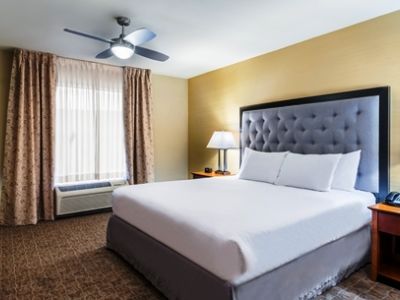 Hotel Larkspur Landing Extended St Louis Riverport