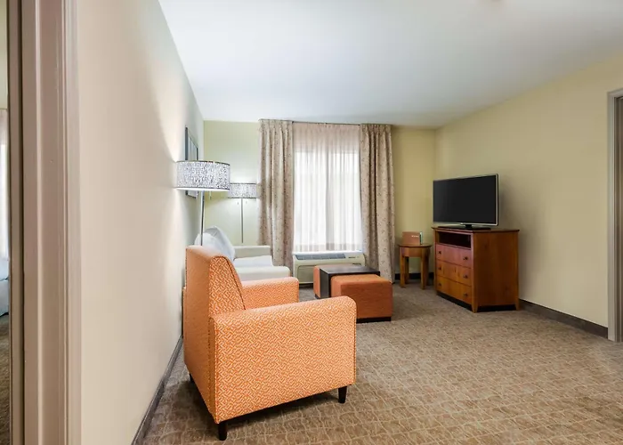 Larkspur Landing Extended Stay Suites St Louis Riverport