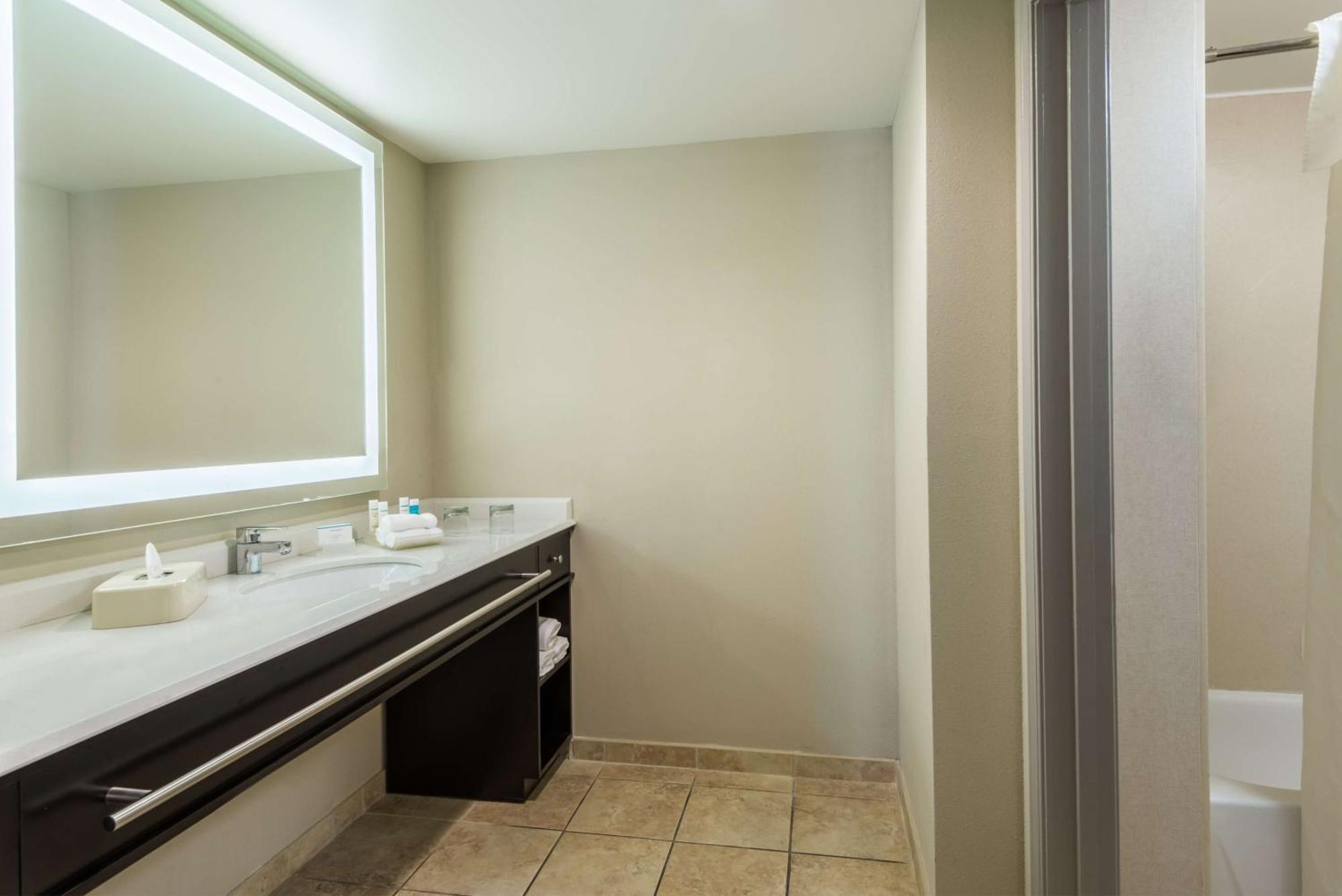 Hotel Larkspur Landing Extended St Louis Riverport Maryland Heights